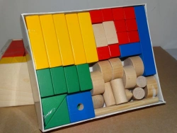 Wooden Construction Set for Kids - Builder with 45 Pieces