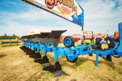 FINIST Mounted Plow PLN-8-35 - Efficient Tillage Solution