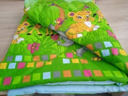 Cotton Fabric Quilted Bed Covers and Accessories