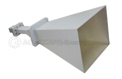 Pyramid Horn Antenna P6-139/2 for Measurement Applications
