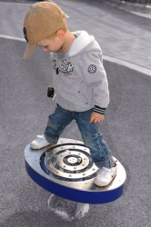 Dance Labyrinth Interactive Puzzle Game