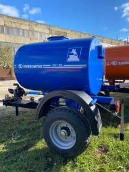 Tractor-Drawn Tank Semi-Trailer for Washing and Irrigation LKT-2P