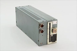 Wideband Microwave Amplifier U52270