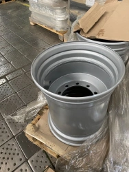 Steel Disc Wheel for Heavy Vehicles 167.528.3101012