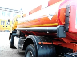 Airport Fuel Tanker Type 9666C (Modification 9666C5 on KAMAZ 43502-D5 Chassis)