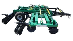Disc Harrow BD 5.5x2PG with Roller