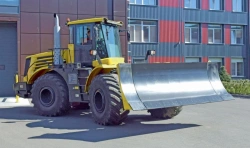 Kirovets K-708BK Universal Wheel Dozer