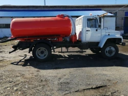 Vacuum Tank Truck Type 27901 Based on GAZ 3308 Model 33086