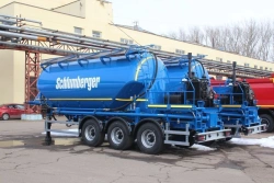Universal Material Transport Semi-Trailer Tank BCM-21.1 with BPW Axles