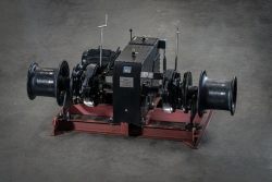 Electric Hydraulic Anchor Winch Type KAEH-5-36D/36D with Chain Stopper Type AP24