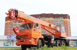 Truck Crane KS-55713-1K-1 with 25 Ton Capacity
