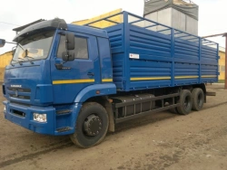 AZC1030 Livestock Transport Vehicle Model 533938 on Chassis 65117