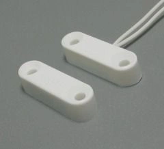 Point Magnetic Contact Security Sensor IO 102-16/1
