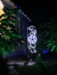 Decorative LED Console Light "Winter Flower" 220V - Outdoor Wall Fixture