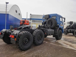 KAMAZ 43118 Semi-Trailer Truck Chassis Model 338204-01