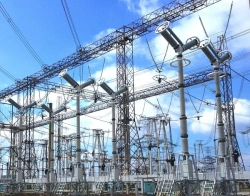 Gas-Insulated Circuit Breaker VGG-UETM®-750