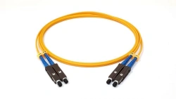 Single and Duplex Fiber Optic Patch Cord with MU/UPC Connectors