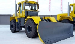 Kirovets K-703MA-DM15 Road Construction and Maintenance Machine 250HP