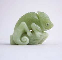 Artistic Stone Carving "Happiness in the Eyes" (Jade)