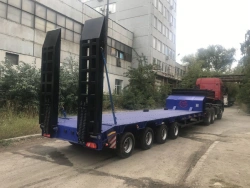 Heavy-Duty Semi-Trailer ChDM 943845-0000030 with Metal Cargo Platform