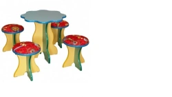 Flower Play Set with Table and 4 Stools