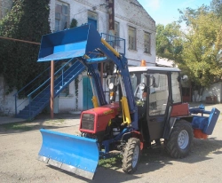 Municipal Equipment Plow and Bulldozer Attachments Model KOM-01