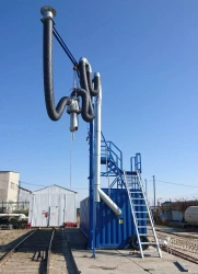 Compact Transportable Equipment Complex for Internal Cleaning of Tank Railcars