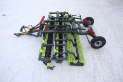 Disc Harrow VELES BDP-4.2.M for Soil Preparation