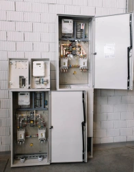 Electrical Metering Cabinet NKU-SHU-0.4-3TT-200-OP 1100x560x235 IP54-U1