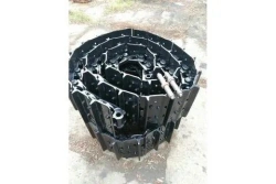 SV260-22-000-30SB Tractor Track - Drive System Component