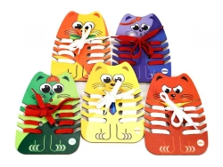 Emotional Kittens Lacing Game Set