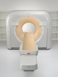 Ingenuity CT Computer Tomograph with Accessories