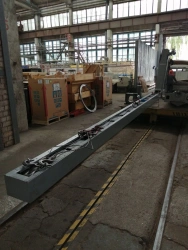 Chip Removal Conveyor with Tread Belt, Model TOS6900.4300.000