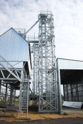 Bucket Elevator for Grain Transport, Model E, NB