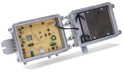 Yurma 2000 Wideband Amplifier Model 2000